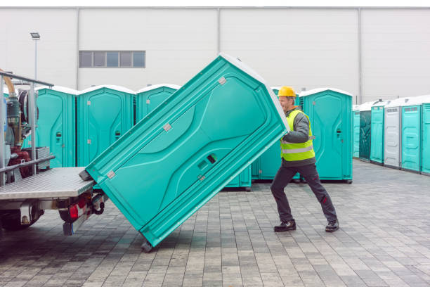 Portable Toilet Options We Offer in Wood Ridge, NJ